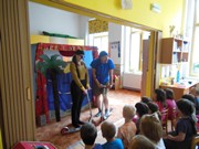 Divadlo Koloběžka - Hurá prázdniny